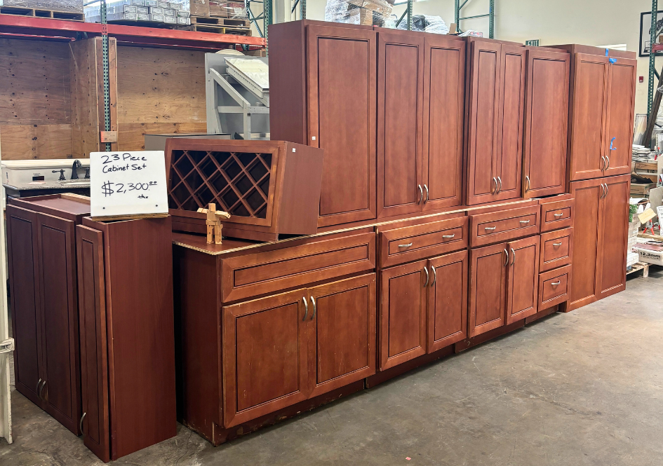 Kitchen Cabinet Set